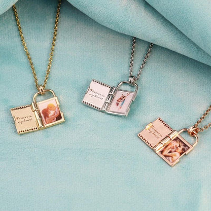 Personalized Photo & Engraved Message Necklace - CozyBuys