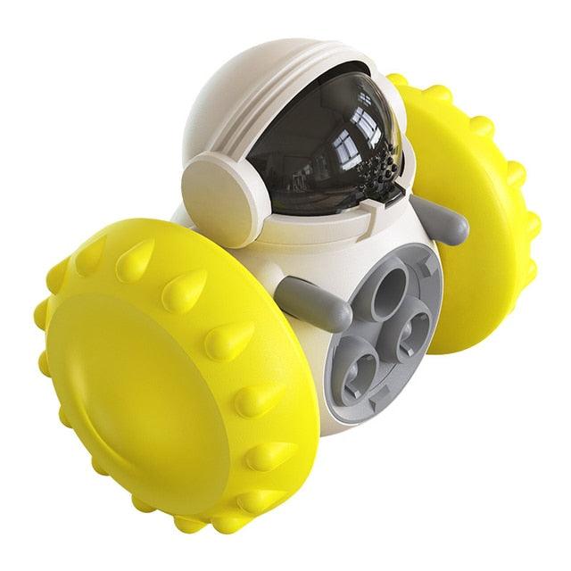 PetPal Roller: Smart Playtime Ball for Furry Pals - Yellow - CozyBuys